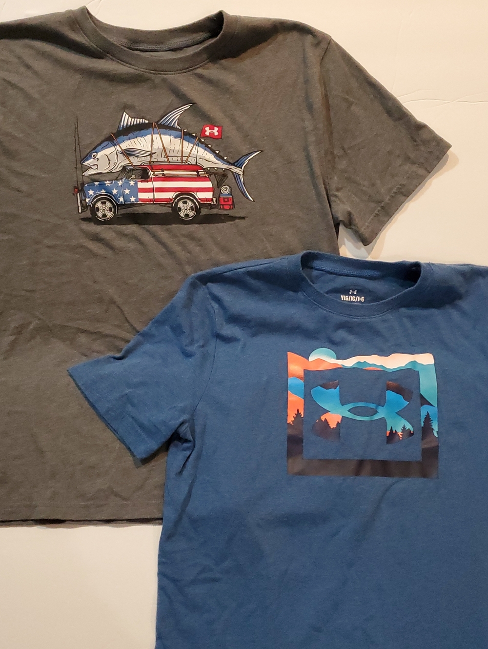 Youth L Under Armour Tshirts Lot Of 2 Tshirts Boy's L Freedom USA Tuna